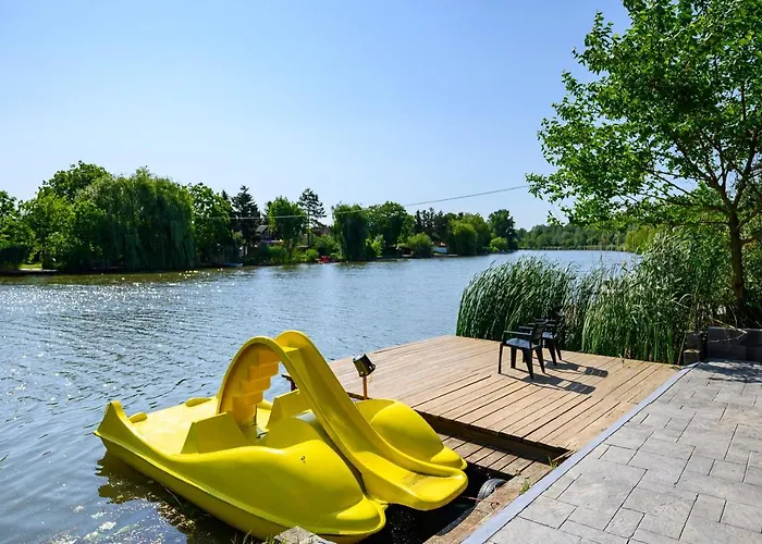 Koeroes-parti Terasz Vendeghaz