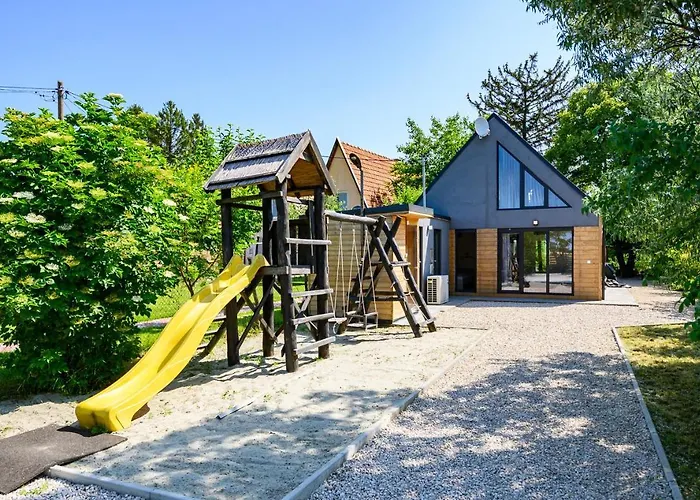 Koeroes-parti Terasz Vendeghaz * Békésszentandrás