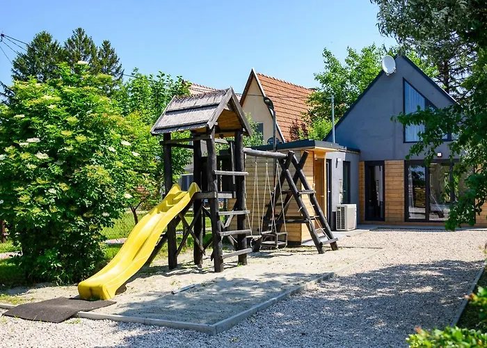 Koeroes-parti Terasz Vendeghaz