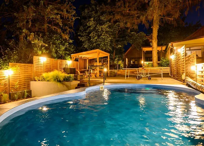 Koeroes-parti Terasz Vendeghaz