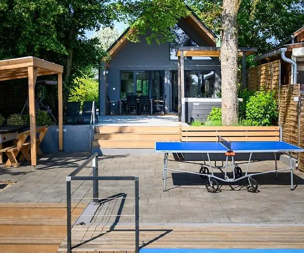 Case de vacanță Koeroes-parti Terasz Vendeghaz *