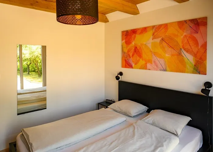 Koeroes-parti Terasz Vendeghaz Case de vacanță *