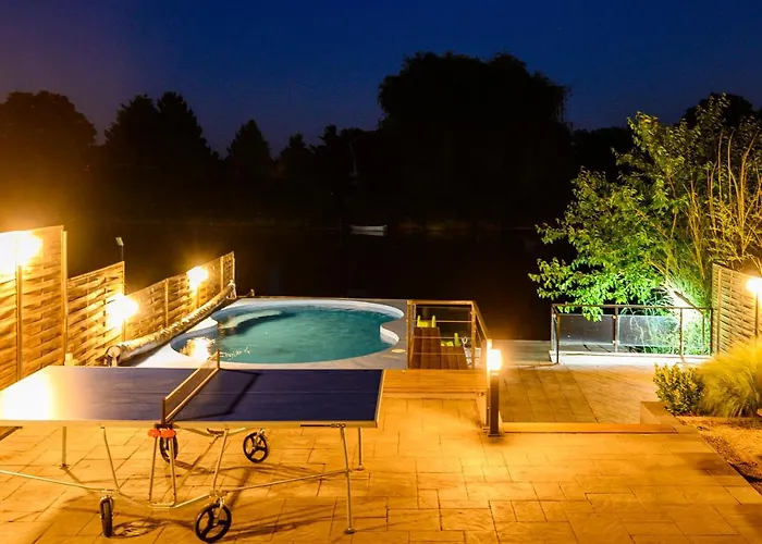 Koeroes-parti Terasz Vendeghaz Békésszentandrás